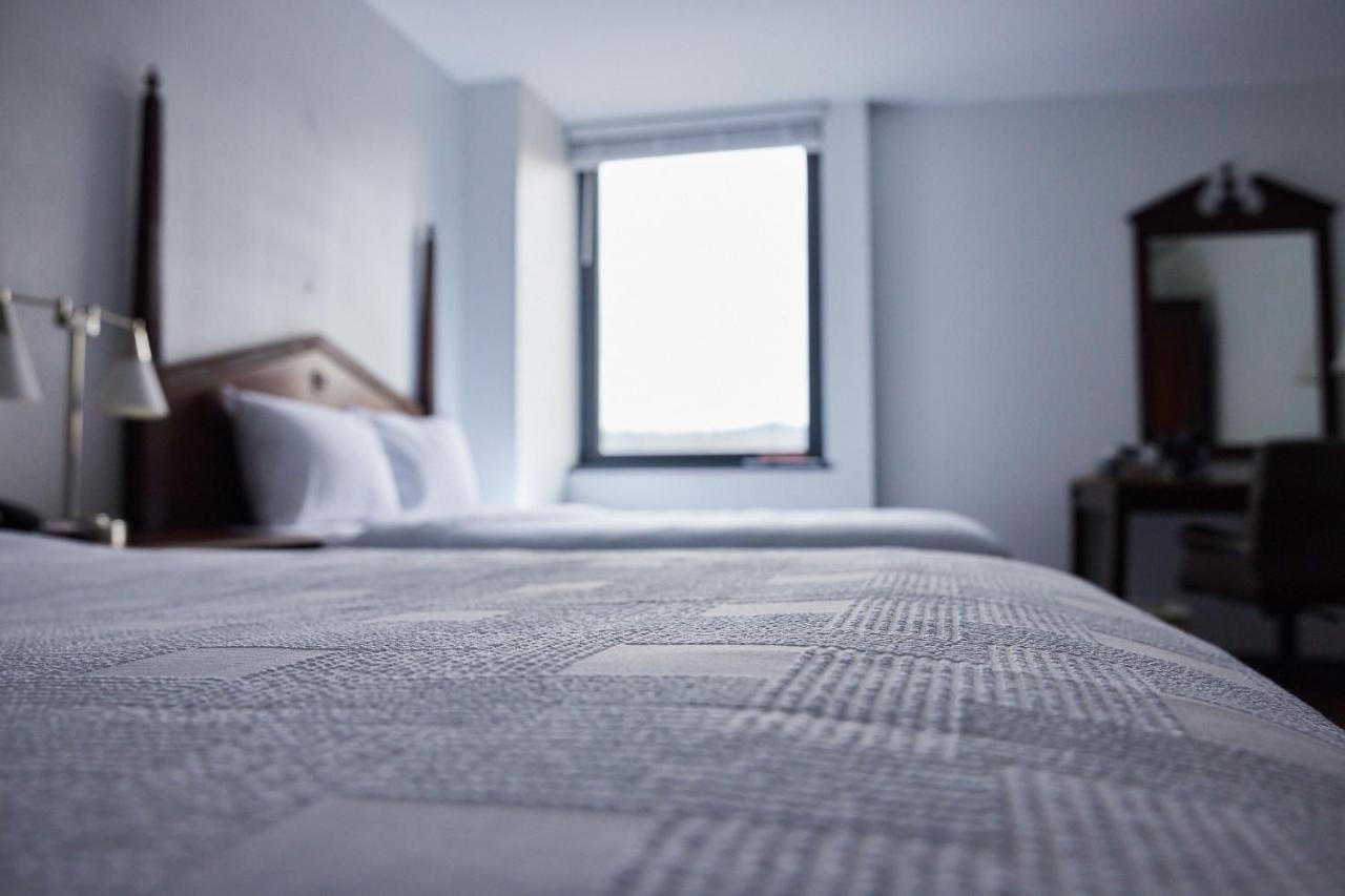 Mclure Hotel Wheeling Dış mekan fotoğraf