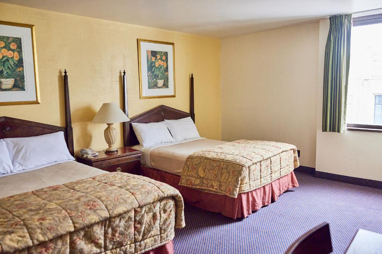 Mclure Hotel Wheeling Dış mekan fotoğraf