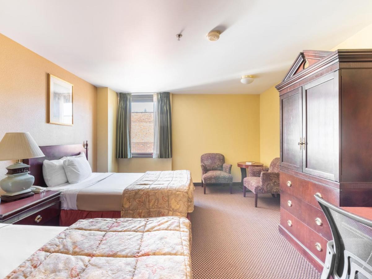 Mclure Hotel Wheeling Dış mekan fotoğraf