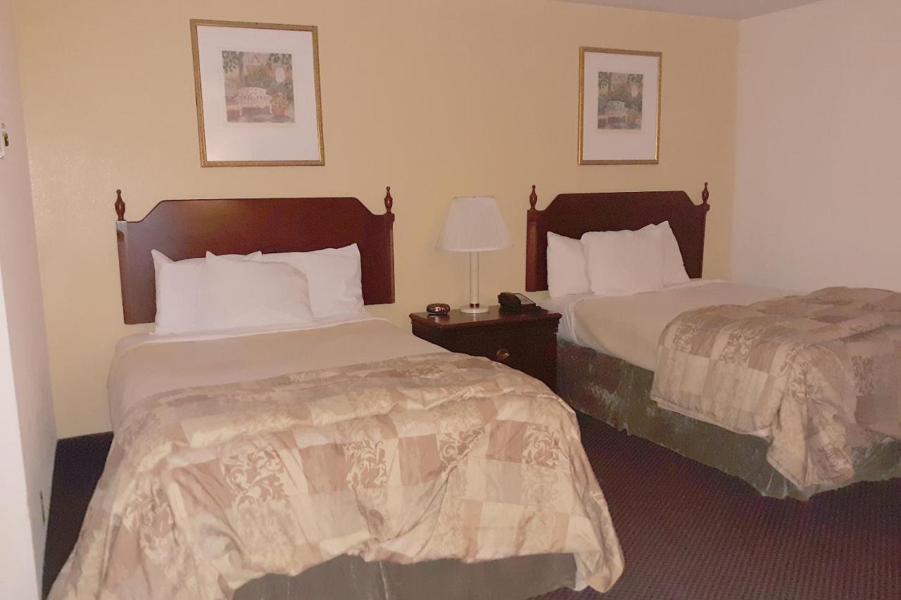 Mclure Hotel Wheeling Dış mekan fotoğraf