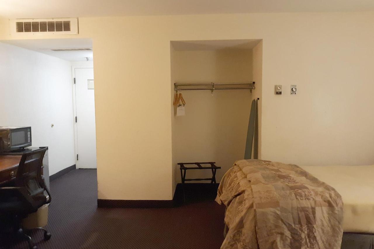 Mclure Hotel Wheeling Dış mekan fotoğraf